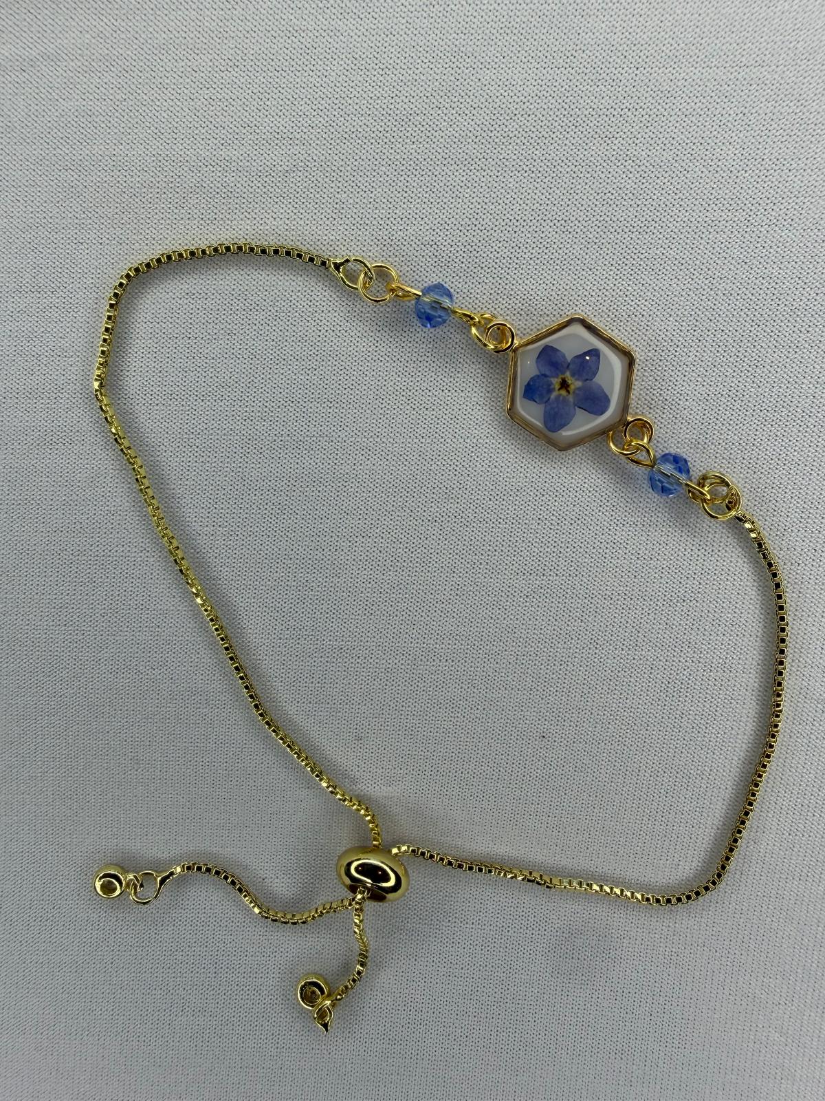 Eternal Forget-Me-Not Gold Link Bracelet